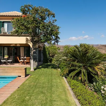 Monte Leon Villa